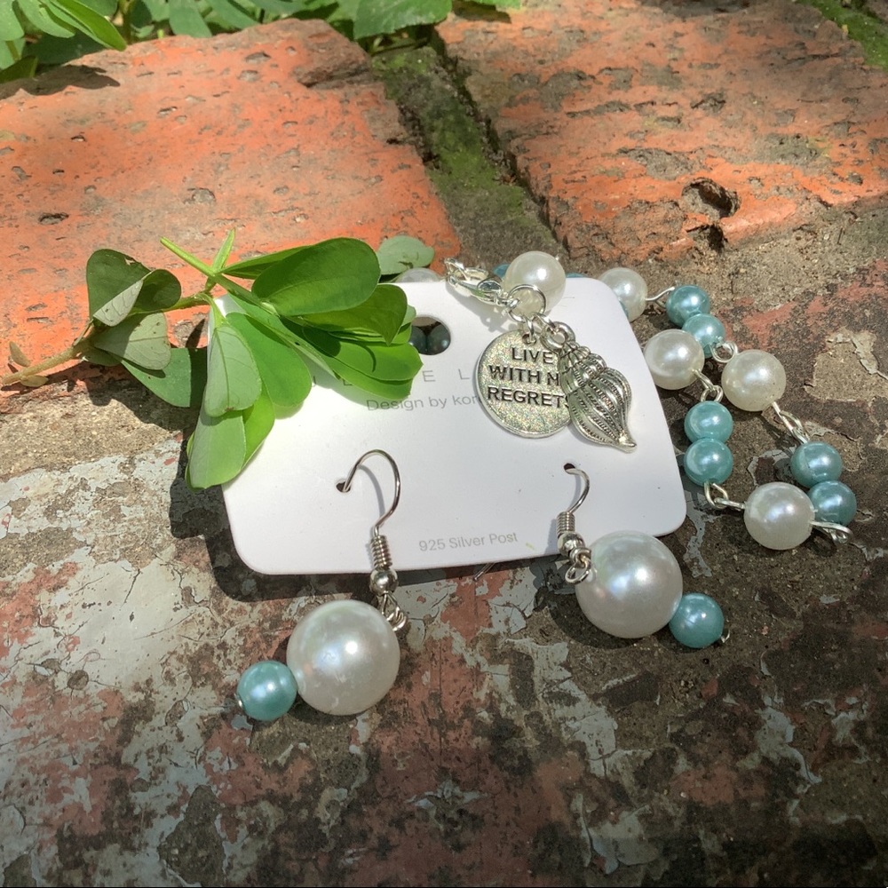 Pearl Bracelet & Earrings (fake earrings)